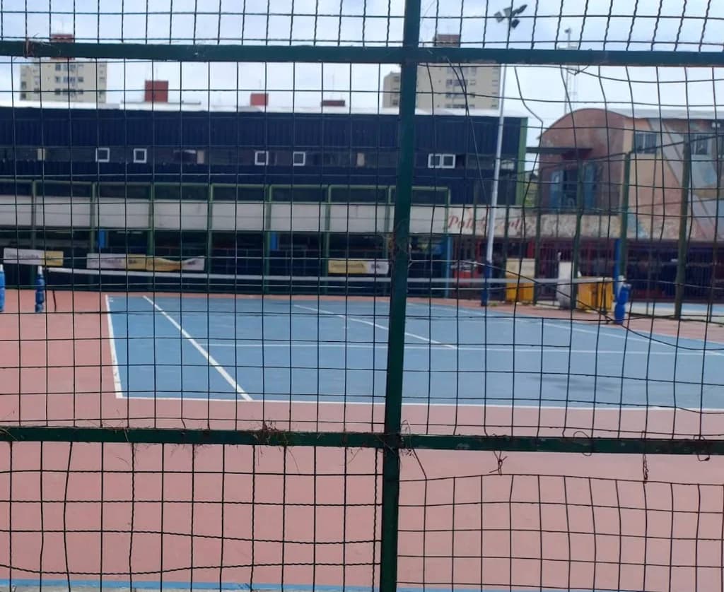 Polideportivo Colegiales
